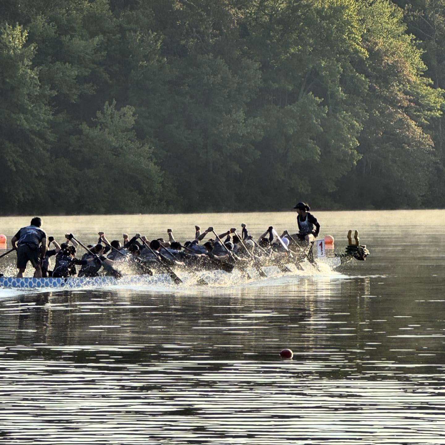 Blasting off with 200s at the Mercer County Dragon Boat Festival and Eastern Region Dragon Boat Association Championships.
.
.
#dragonboat #dragon #dragonboatfestival #paddle @usdragonboat #dragonboatfestival #dragonboats #dragonboatlife